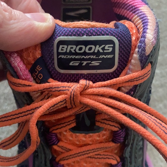 Brooks Adrenaline GTS 15 running shoe/sneaker Size 9. - Picture 7 of 10